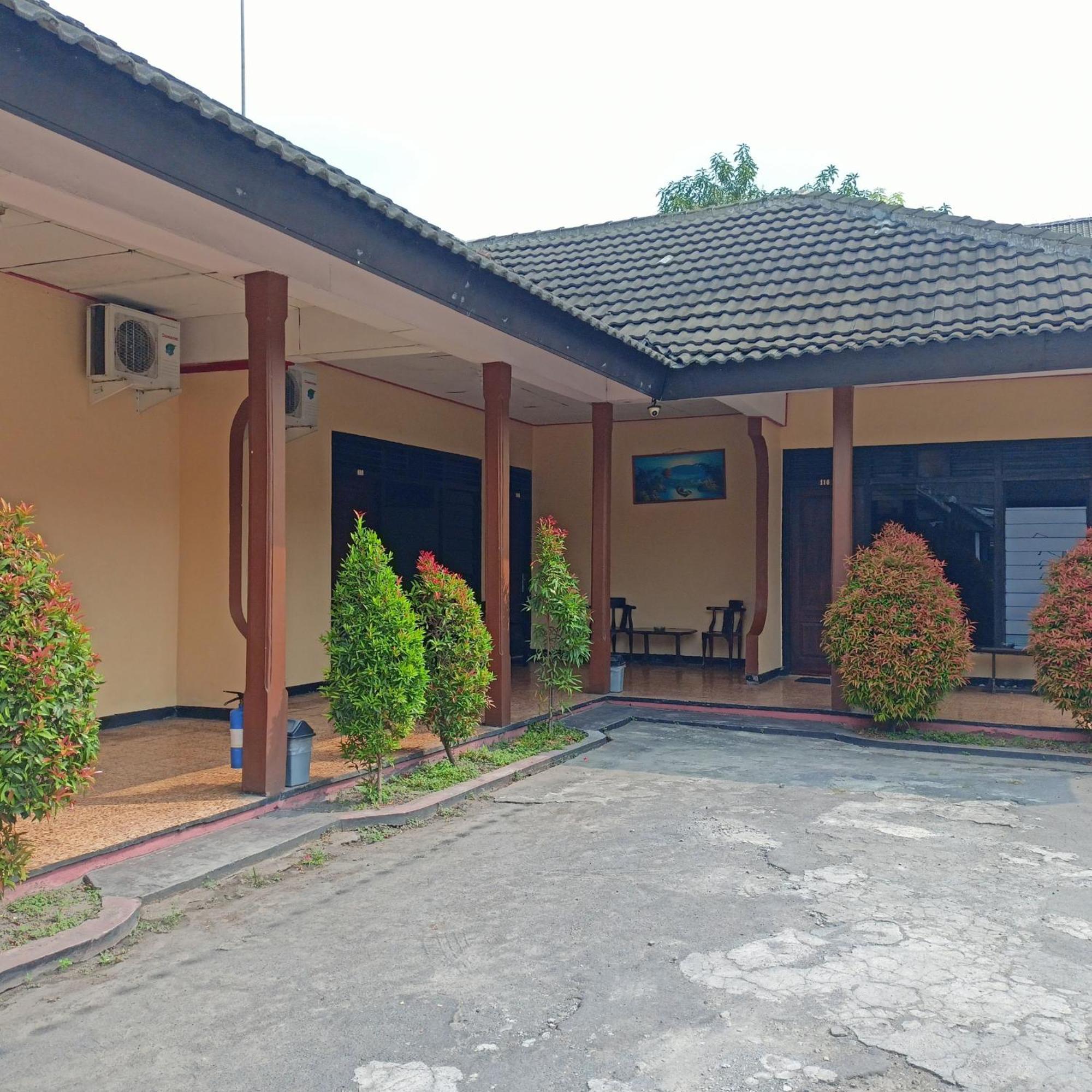 Hotel Borobudur Jogja Kejayan Kültér fotó